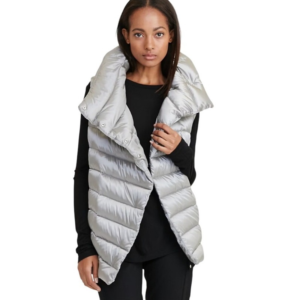 Lauren Ralph Lauren Funnelneck Down‎ Vest Silver Down Puffer Women's size 1 X